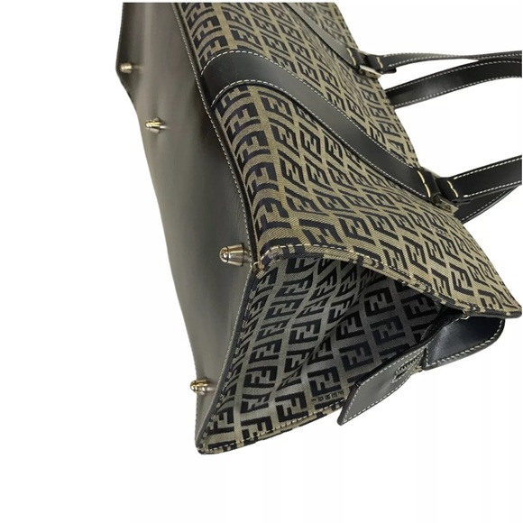 Fendi VINTAGE Boston Bag Zucchino Pattern Gray and Navy Blue Authentic - Picture 13 of 17